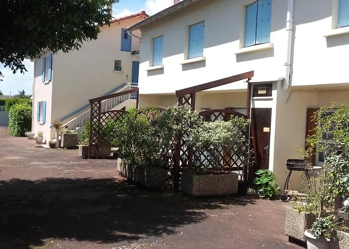 Les Lauriers * 滨海圣帕莱